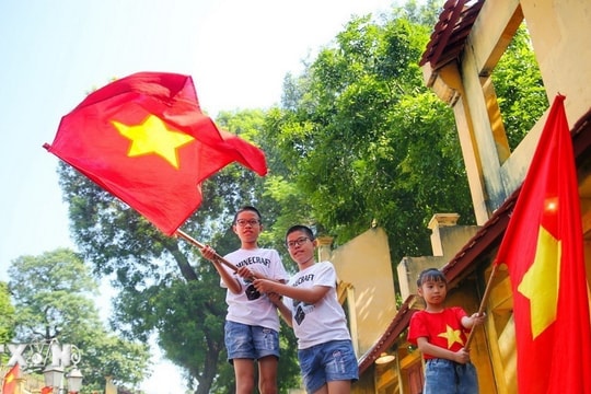 “Tiến về Hà Nội” - Niềm tin ấp ủ của những người con luôn hướng về Thủ đô