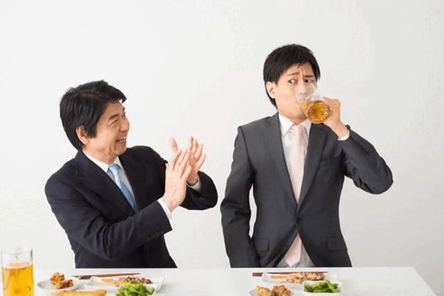 Rượu đi qua các bộ phận nào và "tàn phá" cơ thể ra sao?