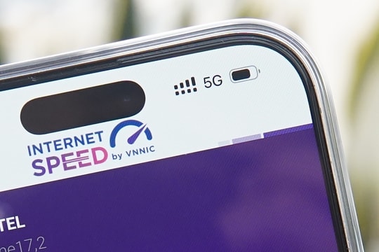 Khi nào người dùng ba nhà mạng lớn có thể sử dụng sóng 5G?