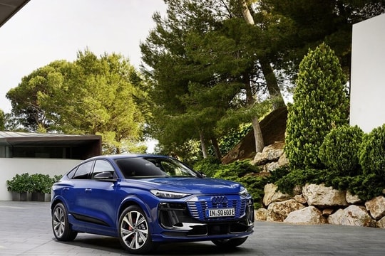 Audi ra mắt Q6 Sportback e-tron tại triển lãm ô tô Paris 2024