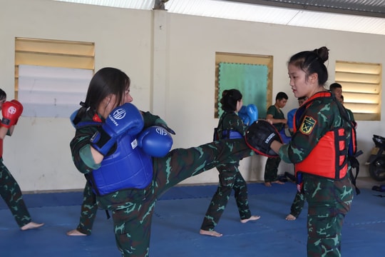 Những "bông hồng thép" của lực lượng vũ trang Hải Dương