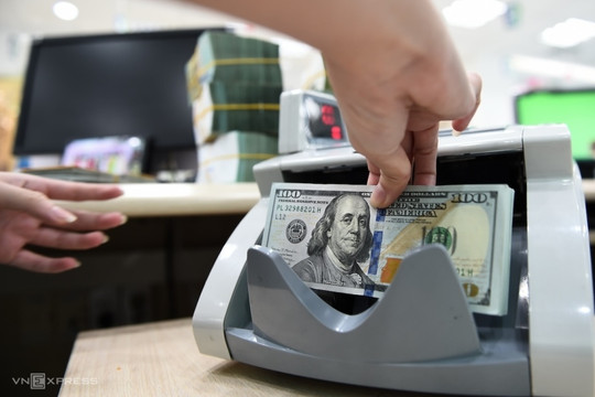 Giá USD ngân hàng tăng mạnh