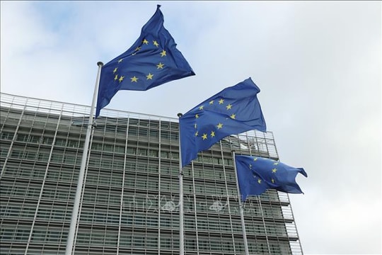 EU tiếp tục hỗ trợ Ukraine gia nhập khối