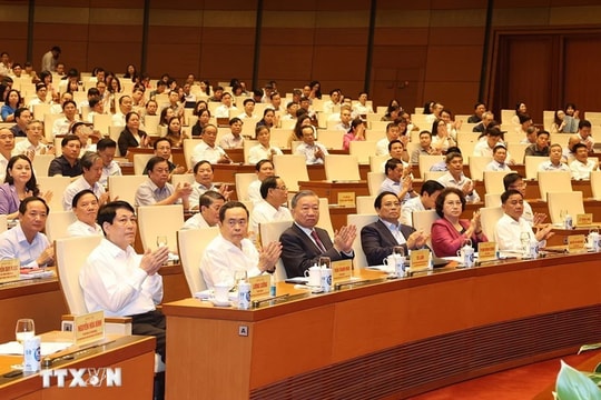 Khai mạc Hội nghị toàn quốc quán triệt, triển khai Nghị quyết Hội nghị Trung ương 10