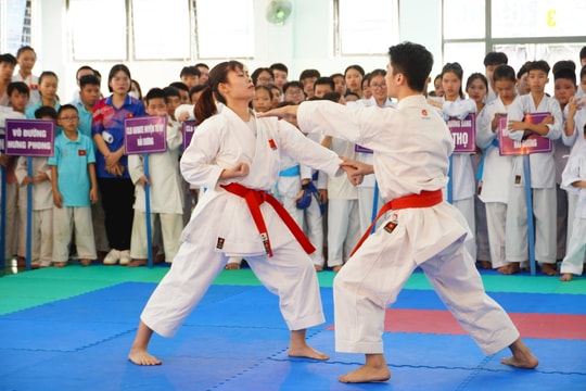 Lần đầu tiên tổ chức Giải vô địch Karate TP Hải Dương mở rộng