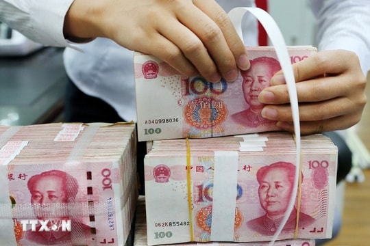 Trung Quốc thông báo giảm lãi suất cho vay cơ bản