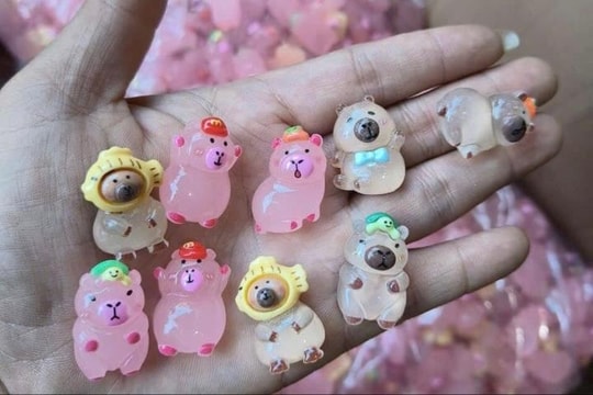 Vì sao trào lưu khui túi mù gây sốt?