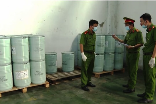 Lộ đường dây mua bán hàng tấn xyanua sau cái chết của người phụ nữ