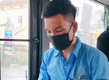 Những món quà bất ngờ của anh phụ xe