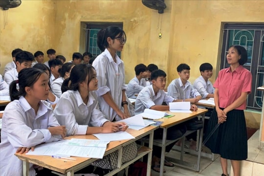 Minh bạch khi bán bảo hiểm thân thể học sinh