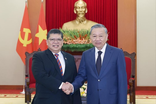 Sự kiện nổi bật trong nước, quốc tế ngày 24/10