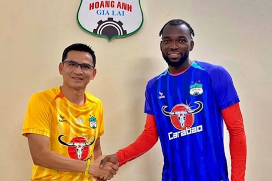 Hoàng Anh Gia Lai bị FIFA cấm chuyển nhượng vô thời hạn