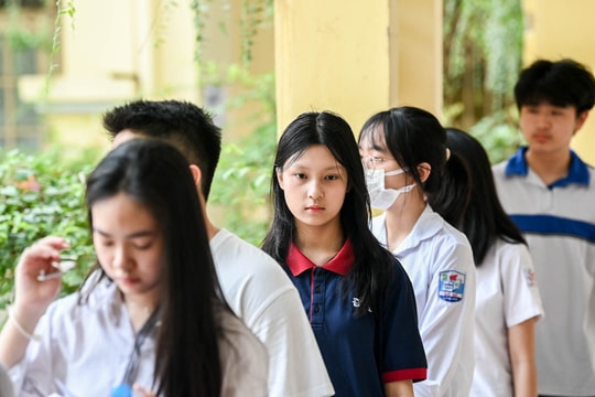 Tại sao Bộ Giáo dục và Đào tạo đề xuất cộng điểm vào lớp 10 cho con cán bộ cách mạng trước 1945?