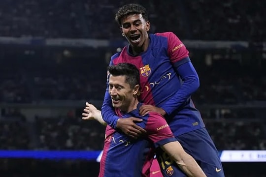 Barca đè bẹp Real trong trận cầu siêu kinh điển