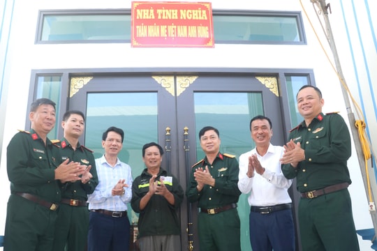 Khánh thành 'Nhà tình nghĩa' tặng thân nhân gia đình Bà mẹ Việt Nam anh hùng ở Nam Sách