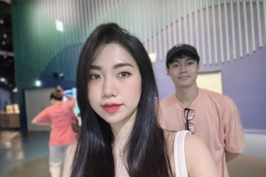 Em gái Văn Toàn 27 tuổi nhan sắc như hotgirl, sở hữu xe sang, du lịch sang chảnh