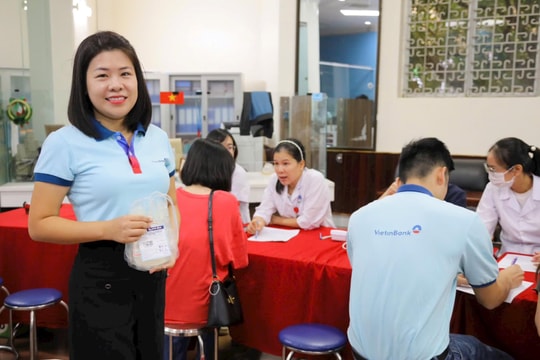 Thu nhận 150 đơn vị máu từ chương trình trao giọt máu hồng của VietinBank Hải Dương