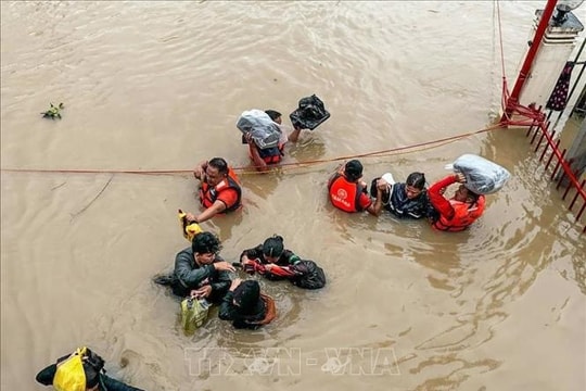 Philippines cảnh báo về cơn bão mới sau bão Trami