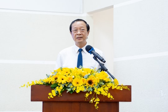 Không cố định môn thi thứ ba vào lớp 10