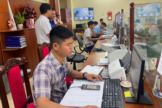 Hải Dương lấy ý kiến về đề xuất tăng mức hỗ trợ người làm việc tại bộ phận 'một cửa'