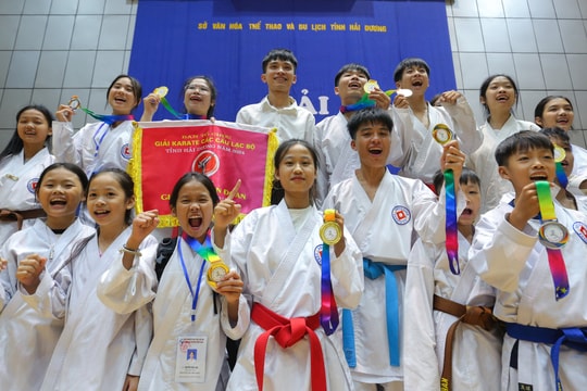Bình Giang nhất toàn đoàn Giải karate các câu lạc bộ tỉnh Hải Dương
