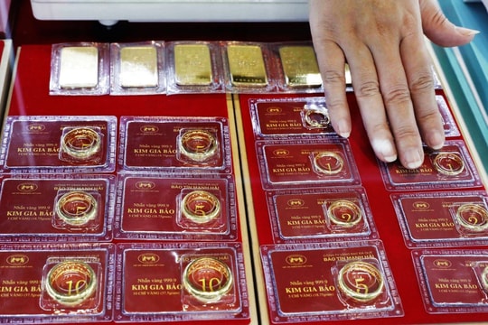 Giá vàng nhẫn, vàng miếng SJC tiếp tục giảm mạnh
