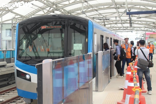 Dự kiến giá vé tàu Metro số 1 cao nhất 20.000 đồng mỗi lượt