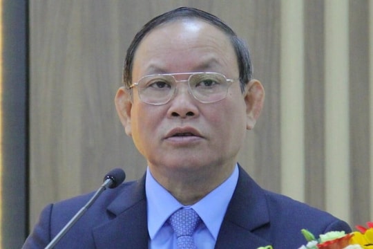 Cựu Chủ tịch Nhà Xuất bản Giáo dục Nguyễn Đức Thái bị cáo buộc nhận hối lộ gần 25 tỷ đồng