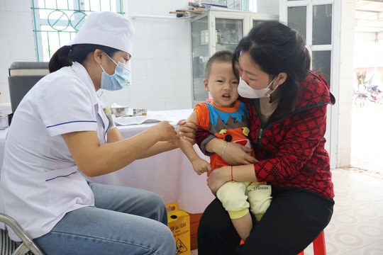 Hơn 32.600 trẻ 7 tuổi sẽ được tiêm vaccine phòng bệnh uốn ván, bạch hầu