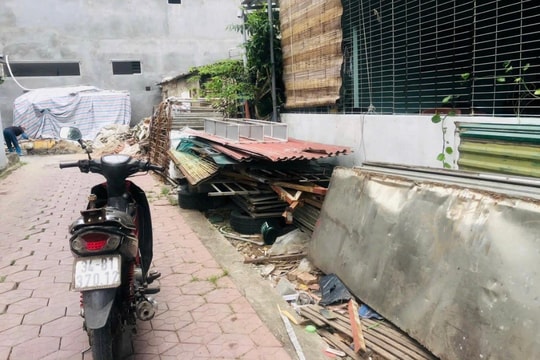 Tập kết phế liệu trong ngõ phố Lý Quốc Bảo, TP Hải Dương