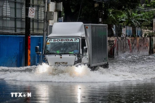 Philippines chuẩn bị đón cơn bão thứ 5 trong 3 tuần