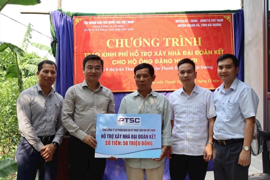 Tổng Công ty CP Dịch vụ kỹ thuật dầu khí đã trao tiền hỗ trợ xây 75 ngôi nhà ở Thanh Hà