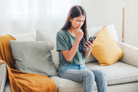 Phụ huynh 'rối mù' với đủ loại app trường học