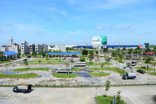 Làm thủ tục lái xe, phát hiện 5 người dương tính ma túy