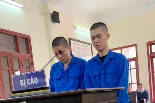 Sử dụng trái phép ma túy tại nhà, hai thanh niên ở Kim Thành lĩnh 10 năm tù