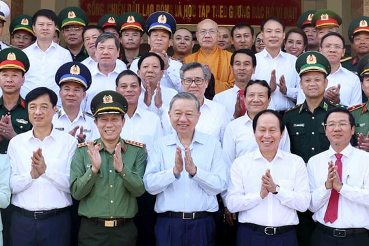 Sự kiện nổi bật trong nước, quốc tế ngày 14/11