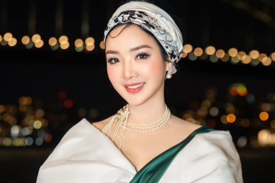Hoa hậu đội vương miện suốt 32 năm, trở thành đại gia trong giới giải trí