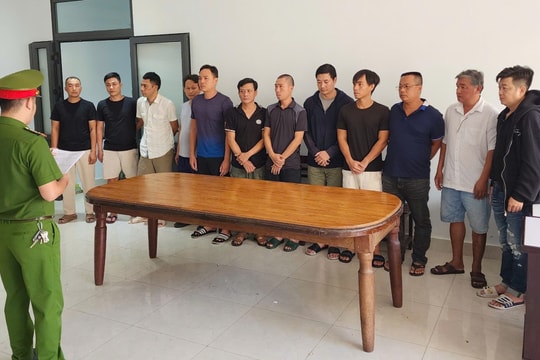 Phá đường dây đánh bạc qua mạng quy mô 2.000 tỷ đồng