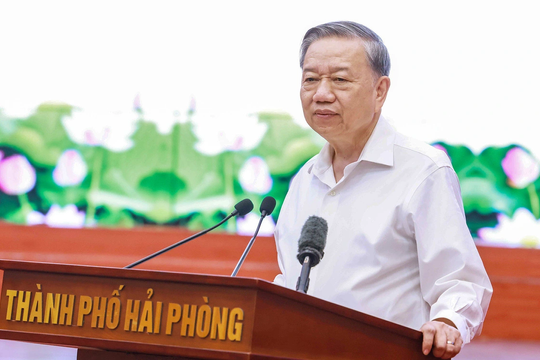 Tổng Bí thư Tô Lâm: Phải tỉnh táo để không bị tụt hậu xa