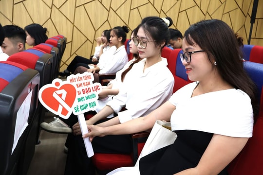Bạo lực trên cơ sở giới vẫn còn nhức nhối