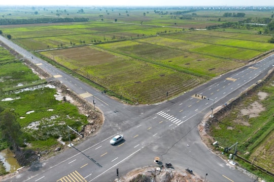 Lê Hồng đường sá rộng dài