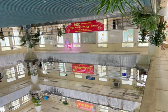 Kẻ dùng bình cứu hỏa sát hại vợ tại nhà trọ ở Cẩm Giàng rồi tự tử đã tỉnh