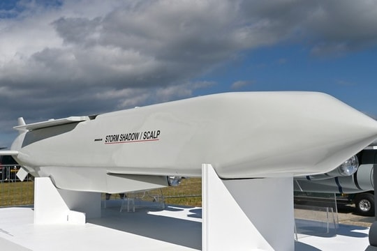 Mỹ chuẩn bị cho phép Ukraine sử dụng tên lửa Storm Shadow trên lãnh thổ Nga