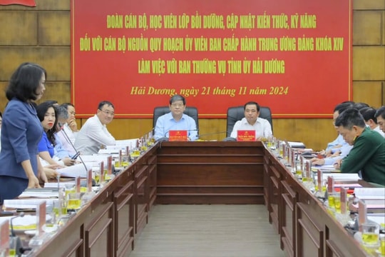 Đoàn cán bộ nguồn Ủy viên Trung ương Đảng khóa XIV làm việc tại Hải Dương