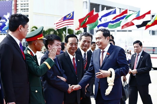 Chủ tịch Quốc hội kết thúc tốt đẹp chuyến thăm chính thức Campuchia