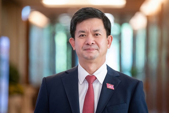 Bí thư Tỉnh ủy Quảng Trị Lê Quang Tùng được bầu giữ chức Tổng Thư ký Quốc hội