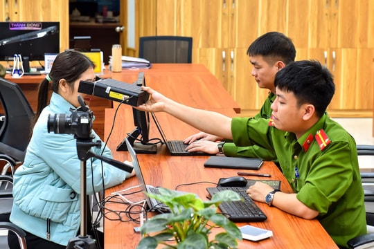 Hải Dương tập trung cấp đổi giấy tờ cho người dân ở các xã, phường mới