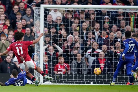 Man Utd vùi dập Everton ở Ngoại hạng Anh
