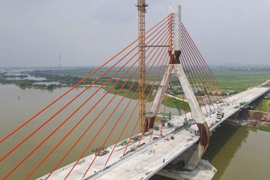 Xử phạt ban quản lý dự án huyện liên quan đến cầu Đồng Việt nối Bắc Giang và Hải Dương