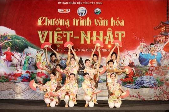 Khai mạc Tuần Văn hóa Việt - Nhật trên đỉnh núi Bà Đen